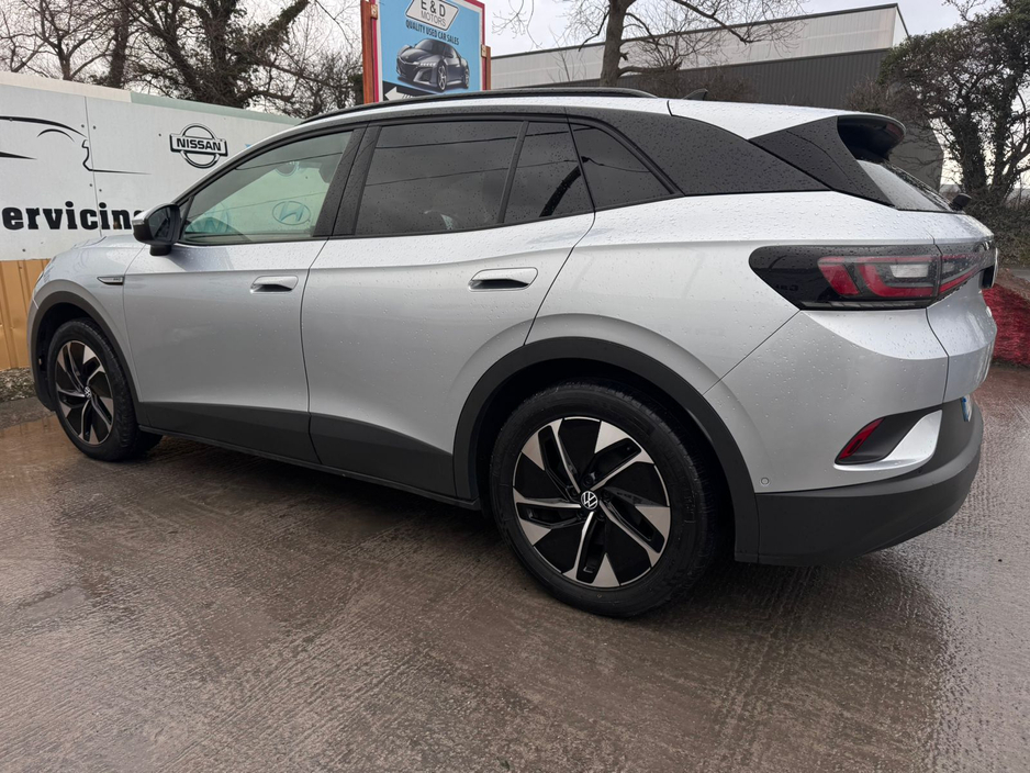 2023 Volkswagen ID.4 PRO 128 KW LIFE DX 77KWH 174BHP 5 €25,800