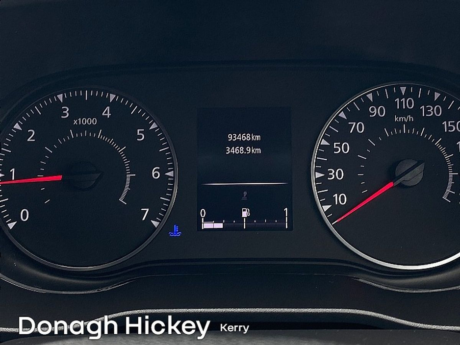 2019 Dacia Duster - image 12