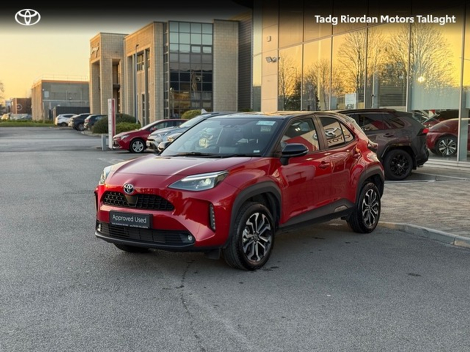 2024 Toyota Yaris Cross YARIS CROSS LUNA SPORT €30,450