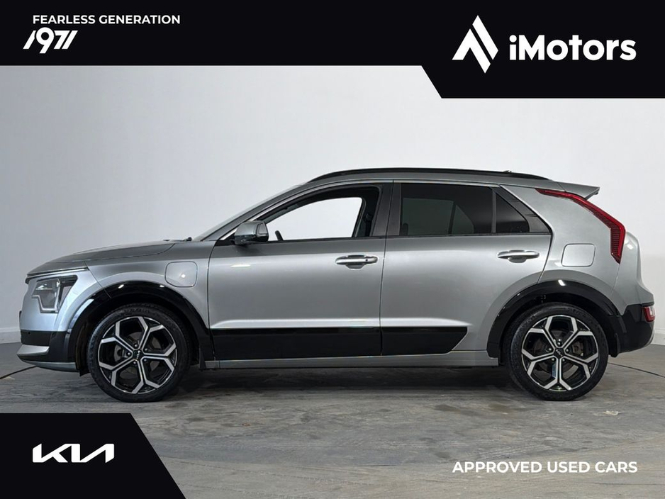 2023 Kia Niro - image 7