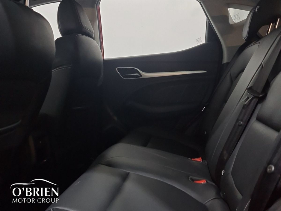 2021 MG ZS - image 11