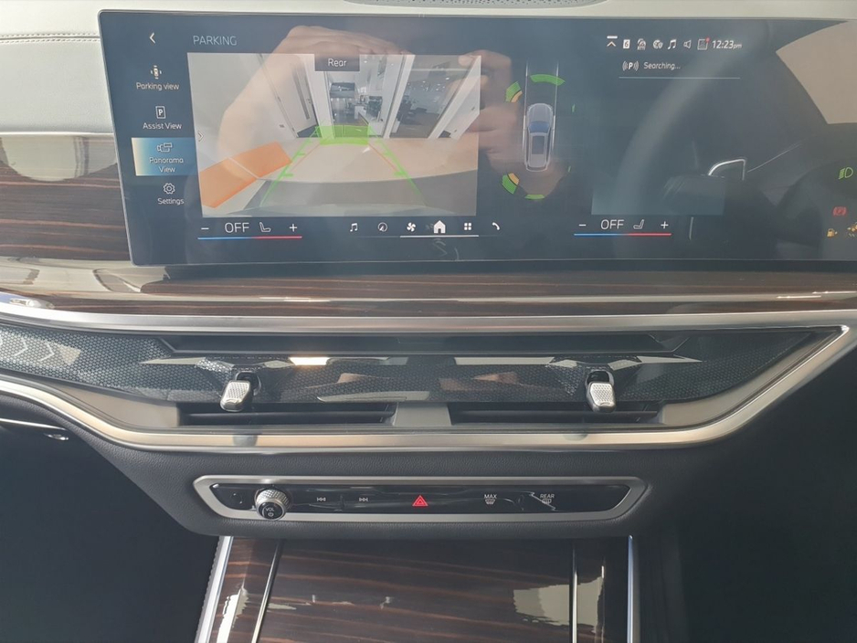 2026 BMW X5 - image 9