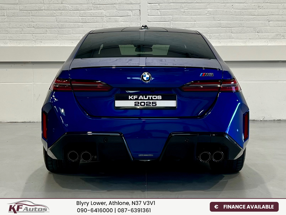 2025 BMW M5 V8 4.4L PHEV 727bhp Auto - 251 Reg €137,995