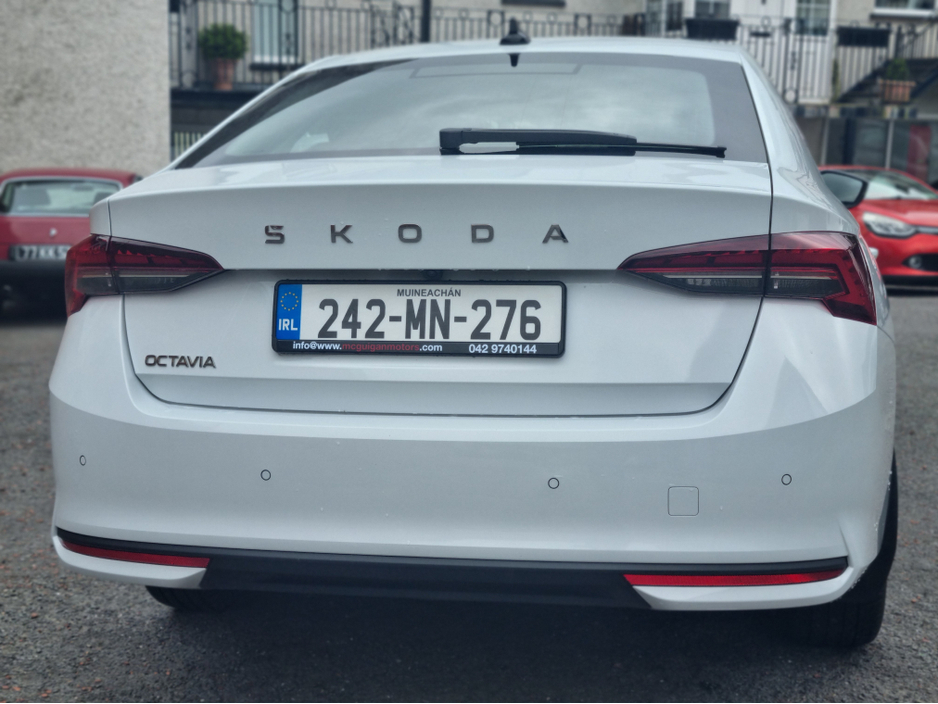 2024 Skoda Octavia - image 10