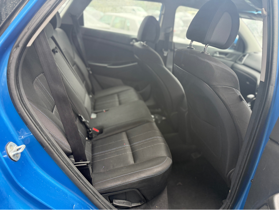 2017 Hyundai Tucson - image 7