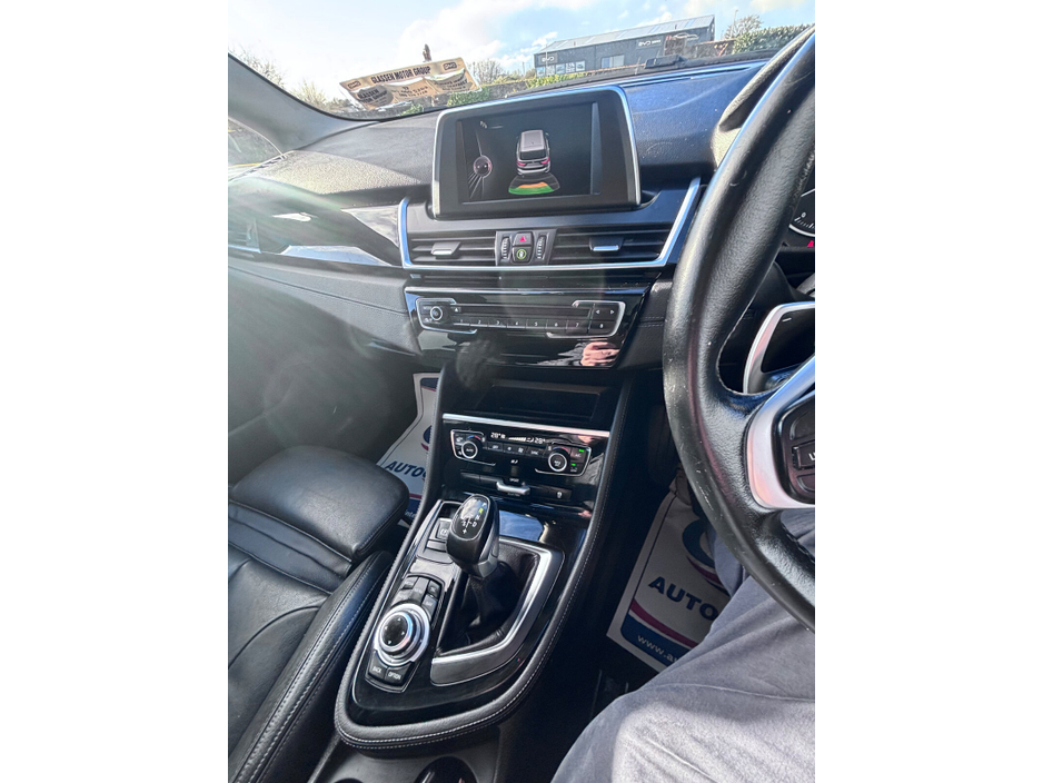 2016 BMW 2 Series - image 16