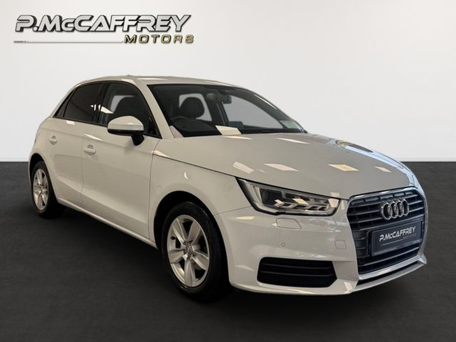 2016 Audi A1 - image 3
