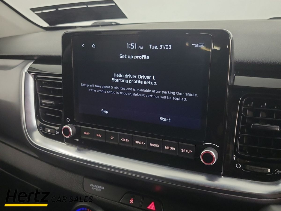 2024 Kia Stonic - image 22