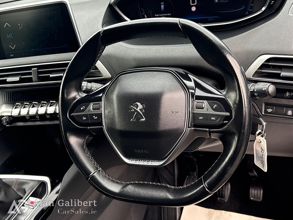 2018 Peugeot 5008 1.5HDI ACTIVE 7 Seater Model