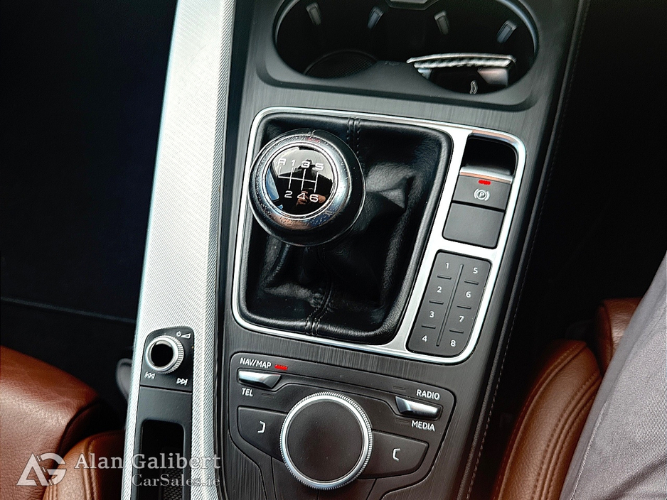 2018 Audi A4 - image 16