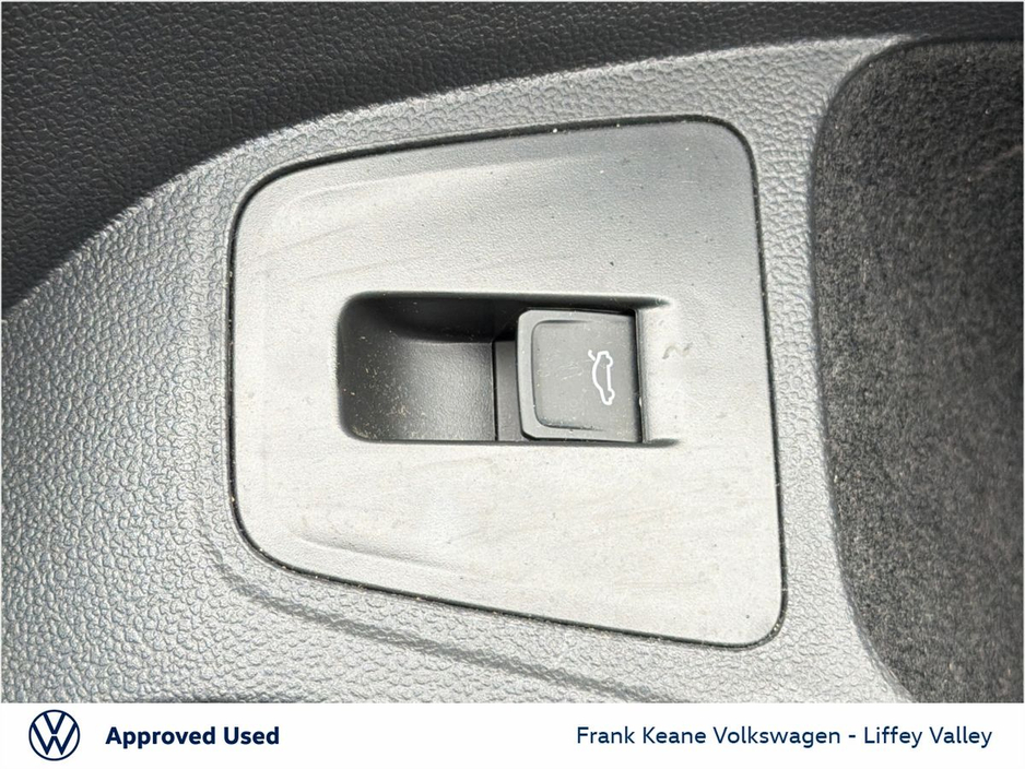 2023 Volkswagen Tiguan Allspace - image 20