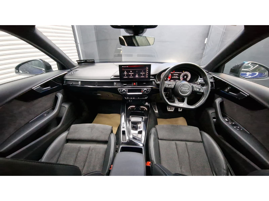 2021 Audi A4 - image 8