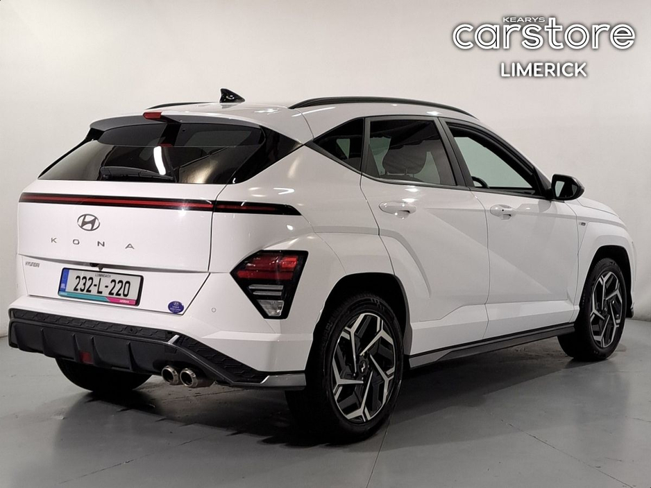 2023 Hyundai Kona - image 3