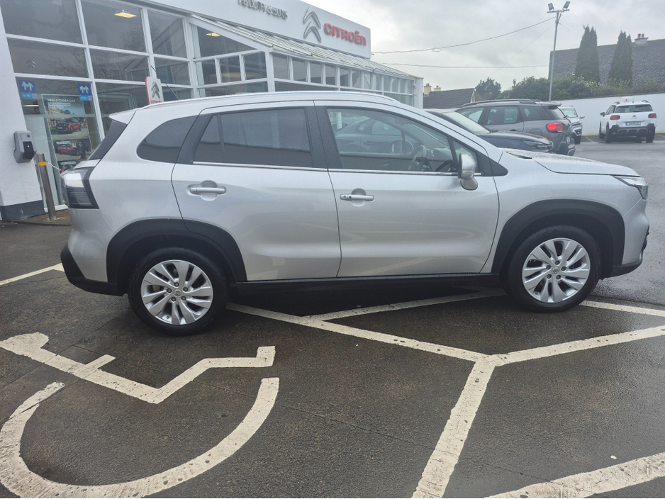 2024 Suzuki SX4 S-Cross - image 6