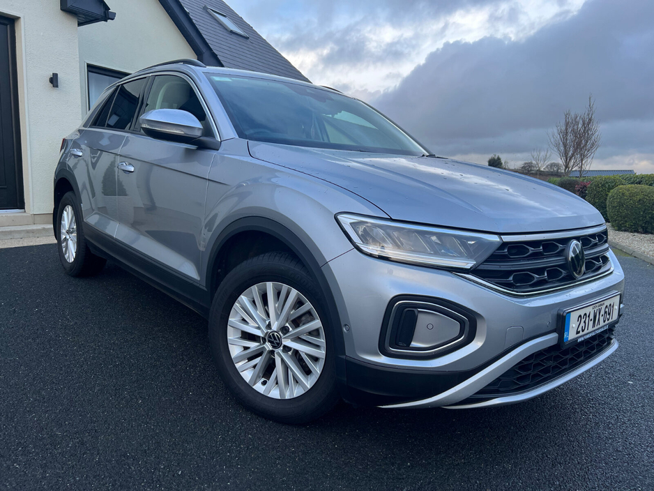 2023 Volkswagen T-Roc 2.0 TDI 116HP Life €28,950