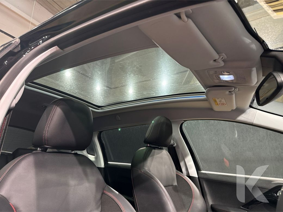 2016 Peugeot 2008 - image 15