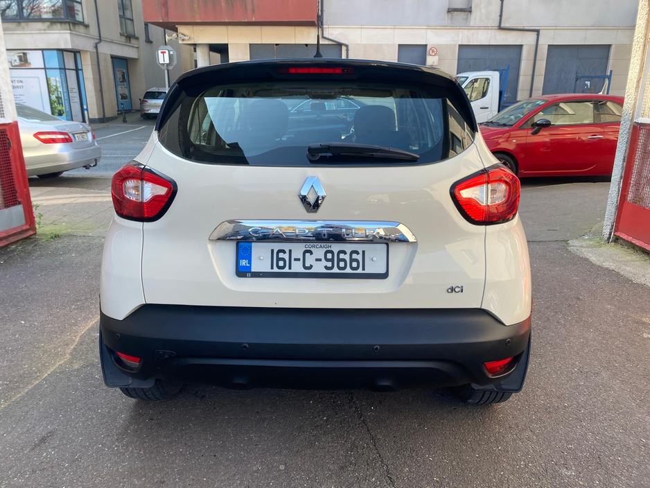 2016 Renault Captur - image 10