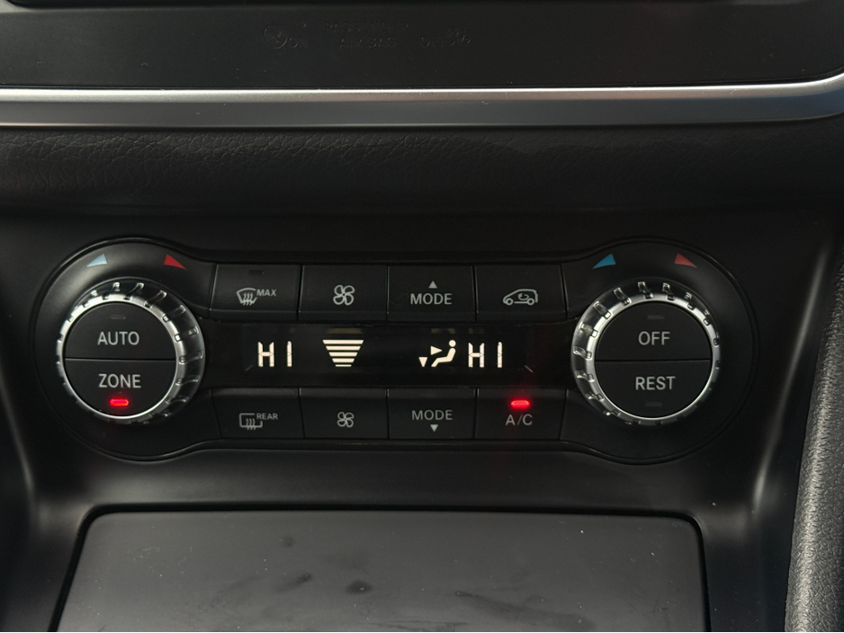 2015 Mercedes-Benz A Class - image 15