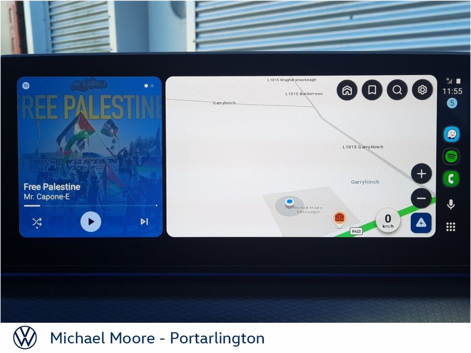 2024 BMW 5 Series - image 25