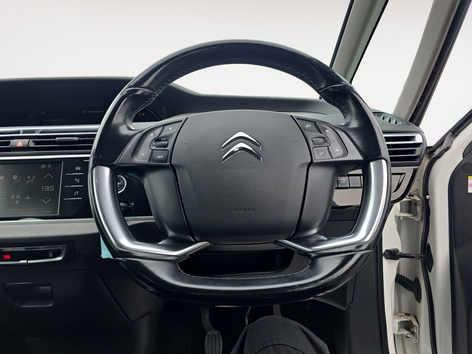 2017 Citroen C4 BlueHDi 100 Touch €8,900