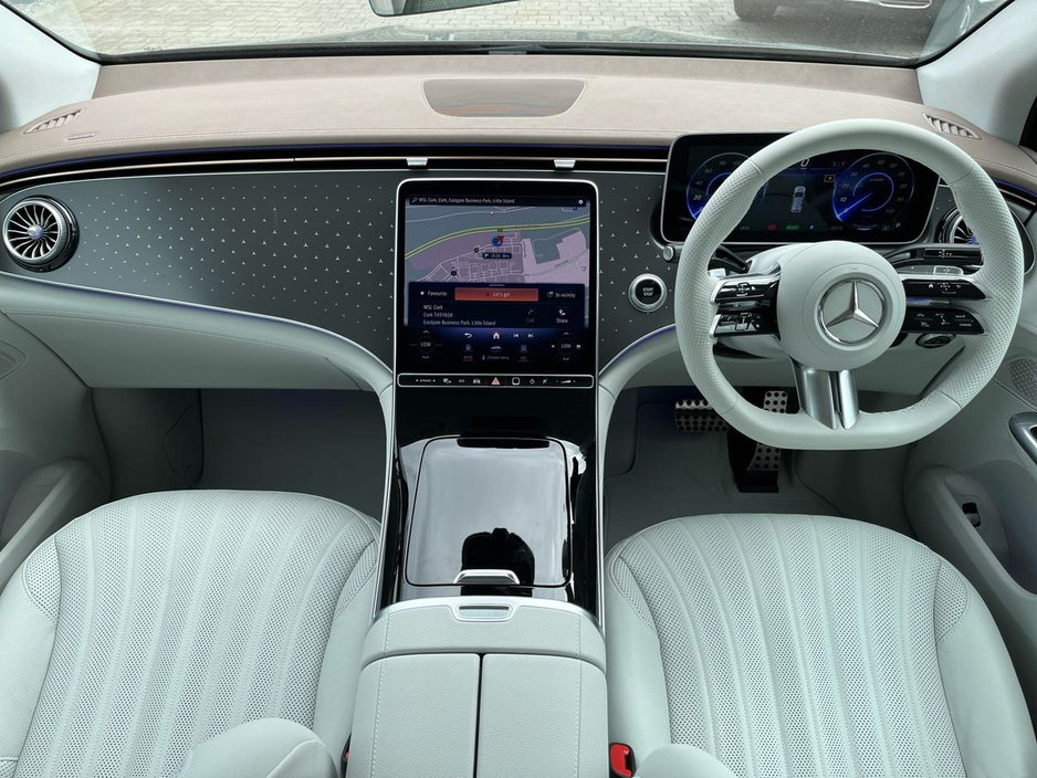 2025 Mercedes-Benz EQE - image 2