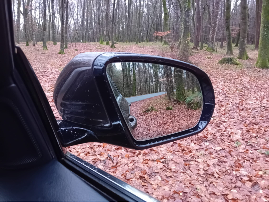 2017 Mercedes-Benz E Class - image 31