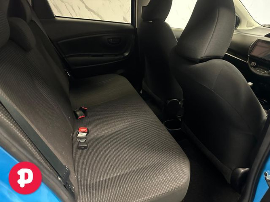 2019 Toyota Vitz F Hybrid Auto - Straight Sale Discount / 12 Months Warranty €13,950