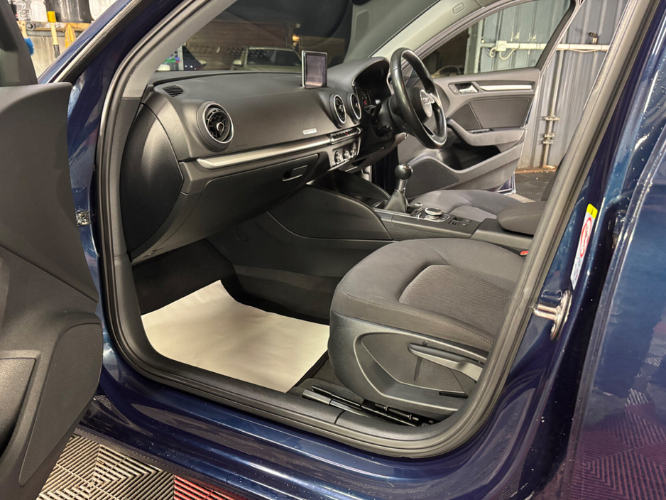 2018 Audi A3 - image 15