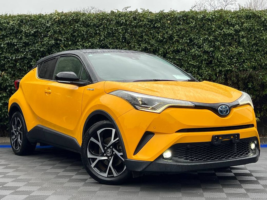 2018 Toyota C-HR 1.8 HYBRID // SERVICE HISTORY // 18" DIAMOND CUT ALLOYS // ADAPTIVE CRUISE CONTROL €17,750