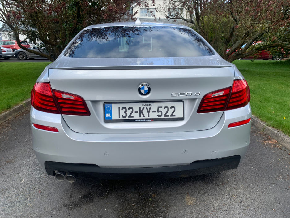 2013 BMW 5 Series - image 15