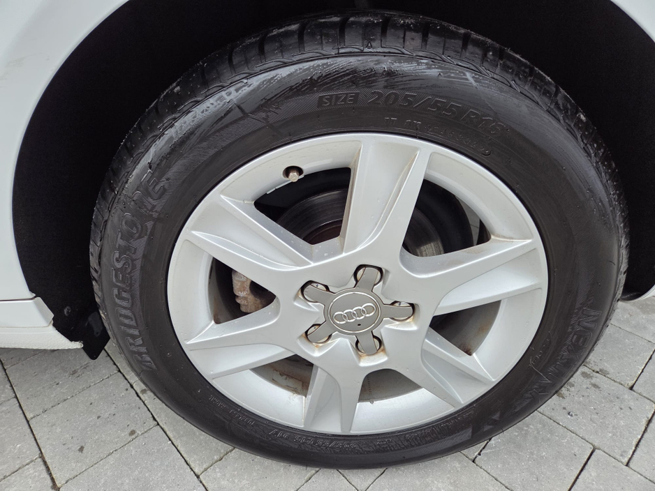 2013 Audi A3 - image 19