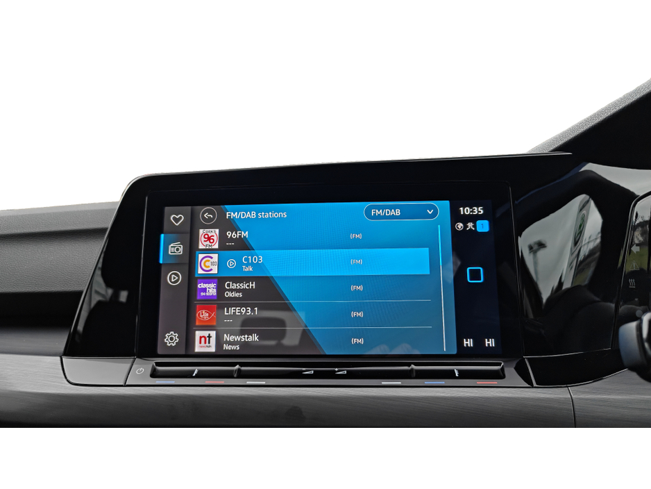 2024 Volkswagen Golf - image 14