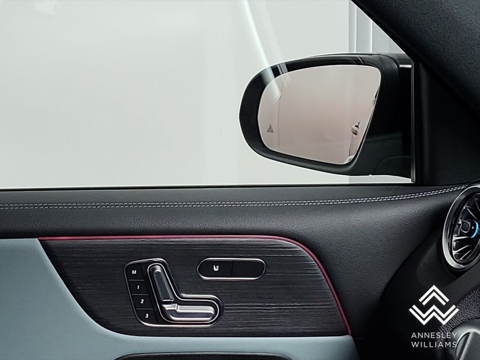 2025 Mercedes-Benz EQB - image 26