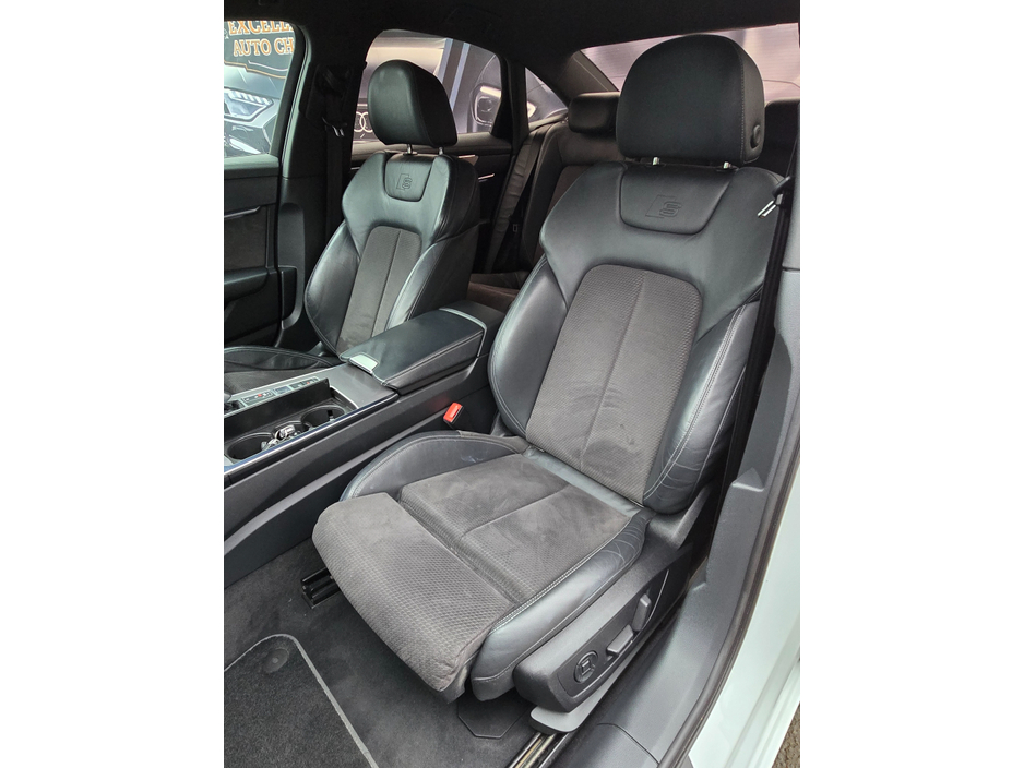 2019 Audi A6 2.0 TDI S LINE 40 204PS 4DR AUTOMATIC BLACK EDITION WHITE!IMMACULATE €29,950