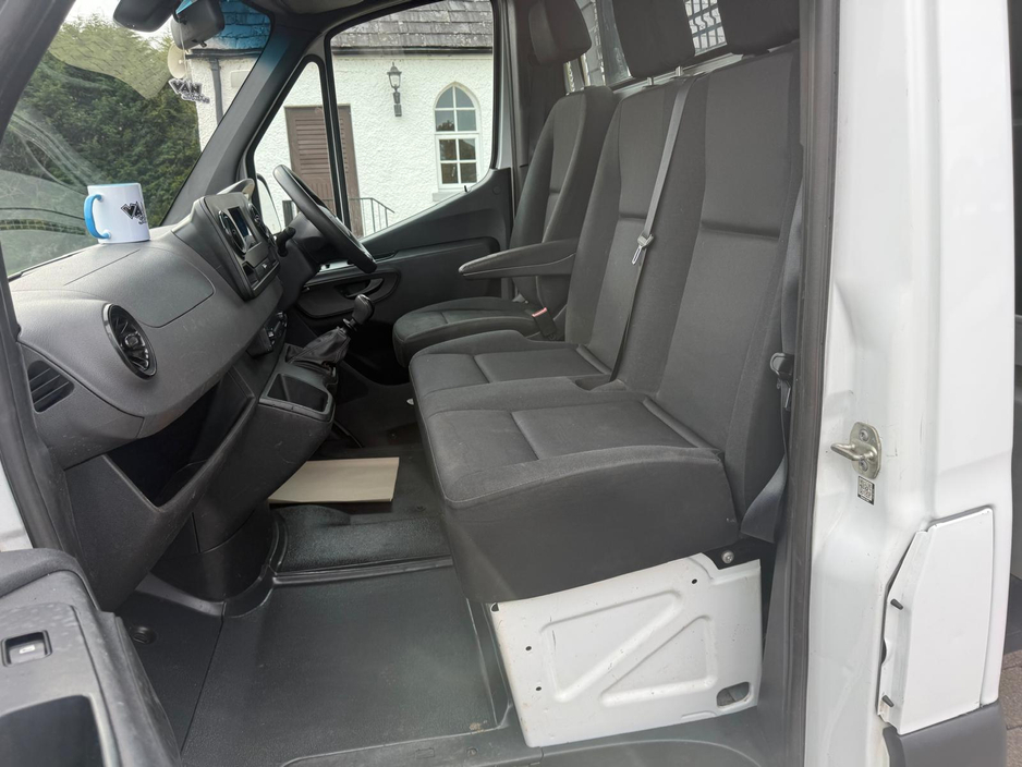 2021 Mercedes-Benz Sprinter - image 15