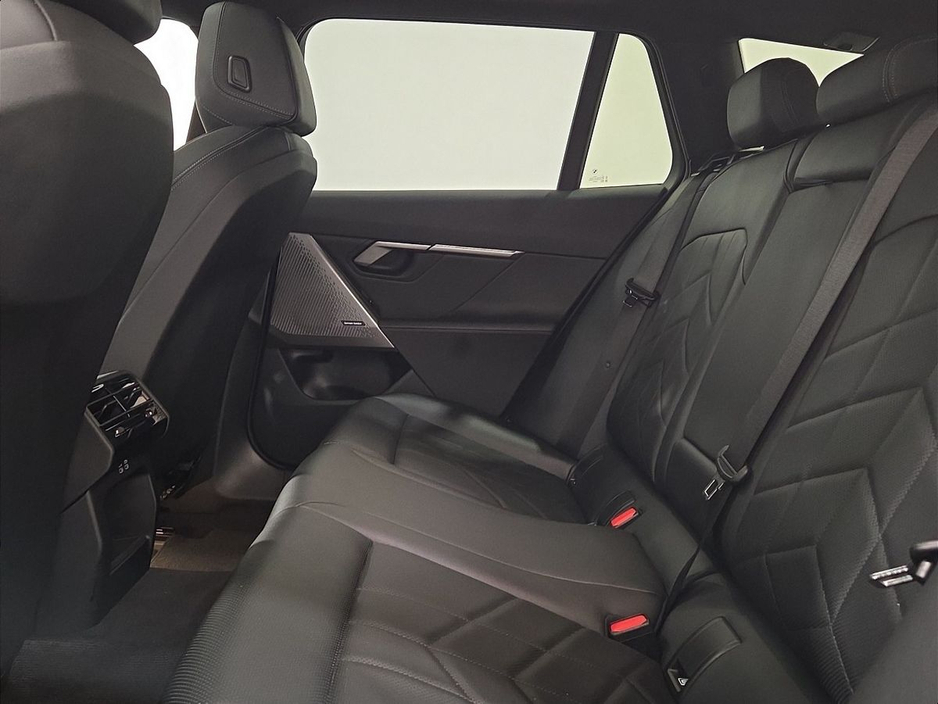 2025 BMW 5 Series 530 E M Sport Auto 530 e M Sport 530 e eDrive 22.1 kWh PHEV 299 184BHP /135 kw Auto Start/Stop