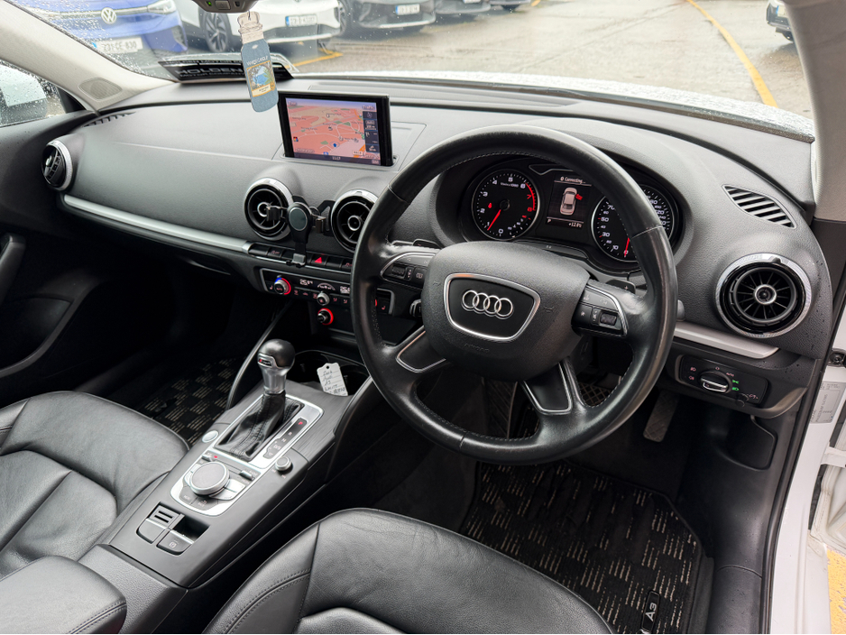 2014 Audi A3 KEYLESS ENTRY..BLACK LEATHER..2 KEYS
