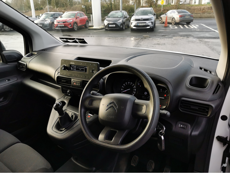 2021 Citroen Berlingo LX 1.5 BLUEHDI 75 S&S 650KG M €15,000