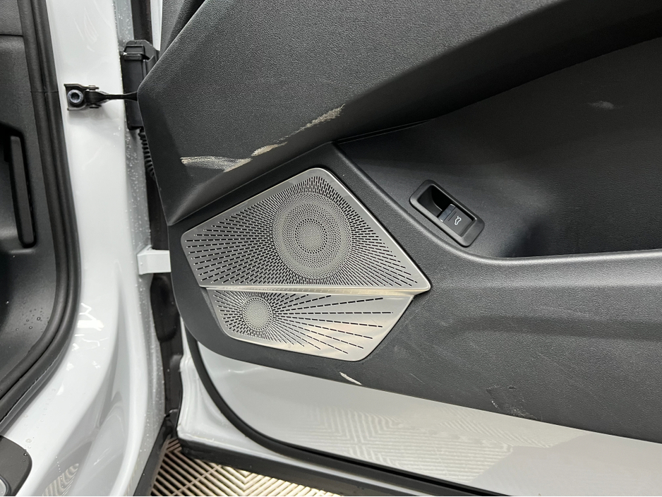 2023 Audi Q4 e-tron €35950 2023 AUDI Q4 E-TRON SPORTBACK 40 SLINE ELECTRIC AUTOMATIC / CRUISE CONTROL / 360° PARKING CAMERA / ELECTRIC MEMORY HEATED REAR & FRONT SEATS / PADDLE SHIFTERS / APPLE CARPLAY / AMBIENT LIGHTS €35,950