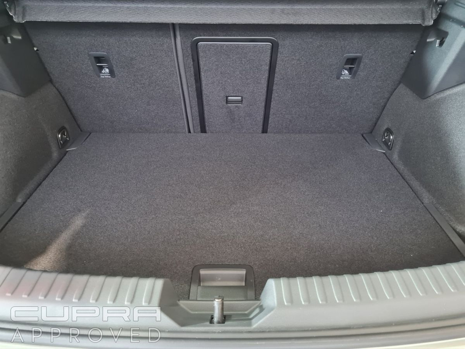 2025 Cupra Leon TAIGA GREY 2.0TDI DSG 150HP*4.9% PCP Available On This Car call Tara on 086-0363766* €36,950