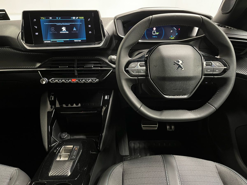 2023 Peugeot 2008 - image 14