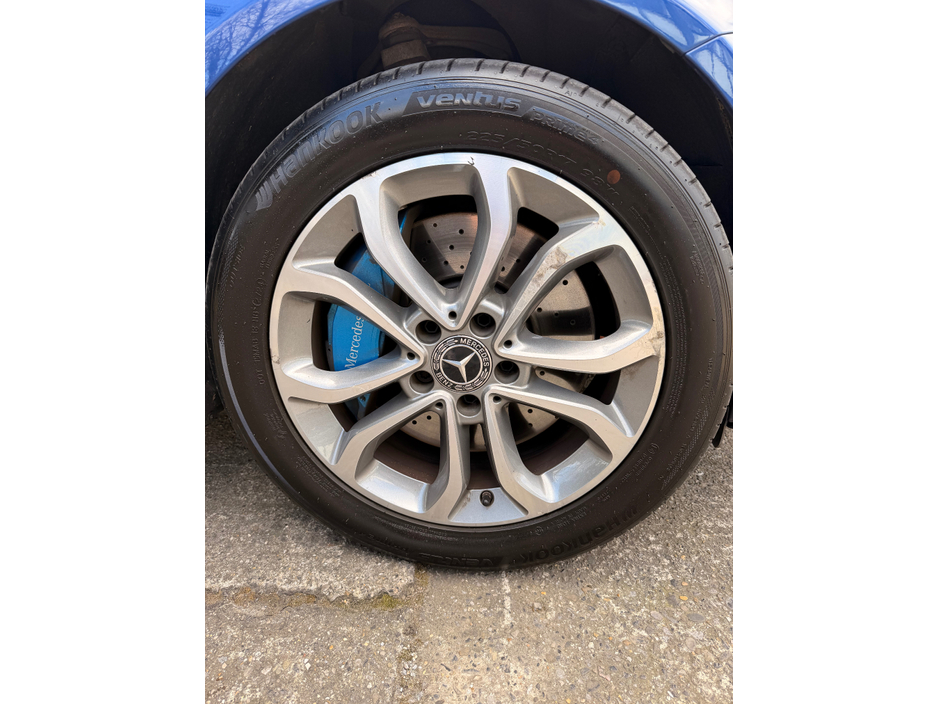 2017 Mercedes-Benz C Class - image 9