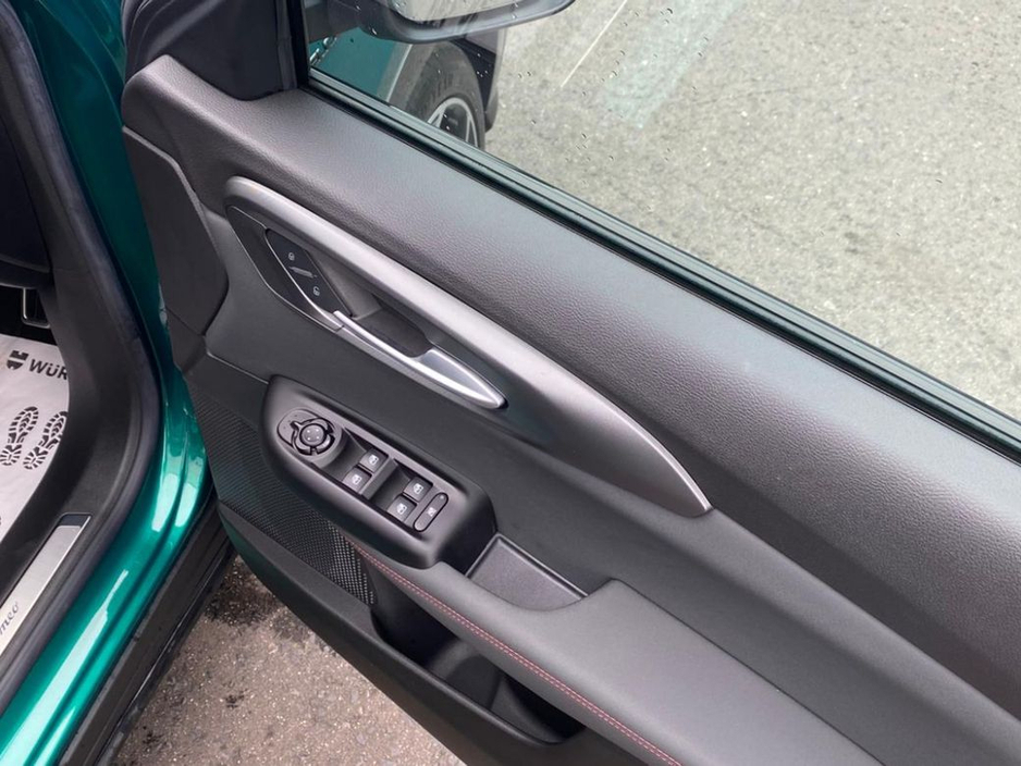 2025 Alfa Romeo Tonale - image 13