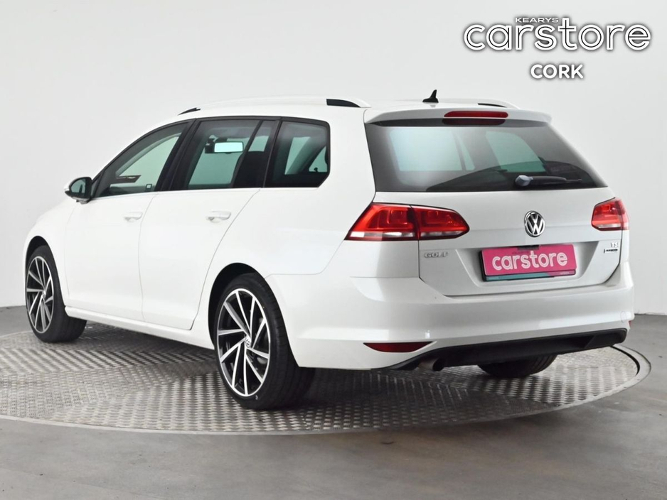 2016 Volkswagen Golf - image 3