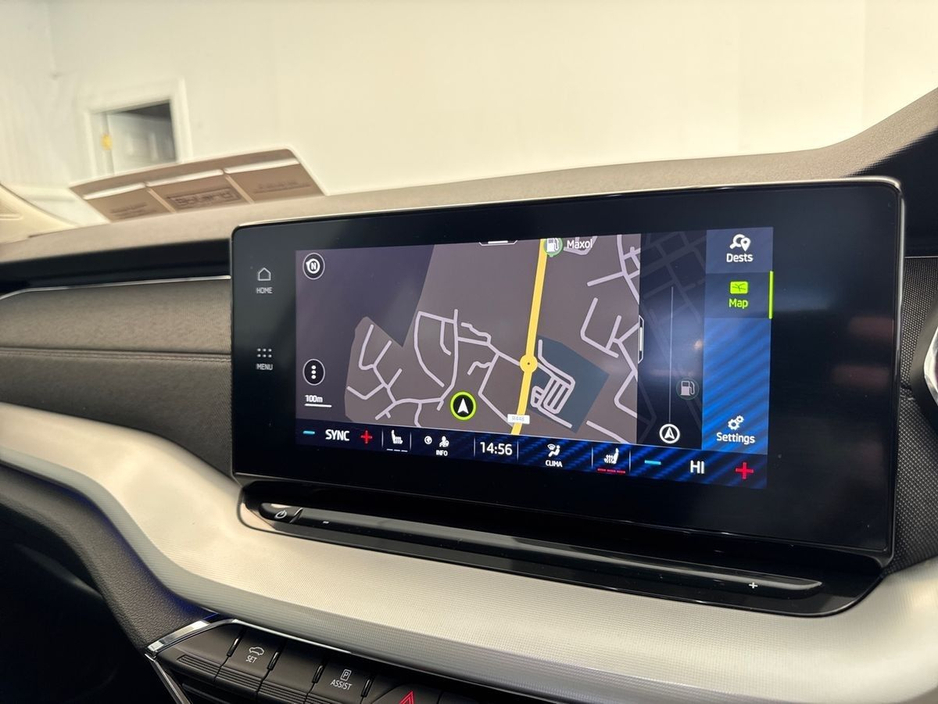 2023 Skoda Octavia - image 19