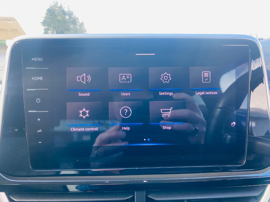 2022 Volkswagen T-Roc - image 19