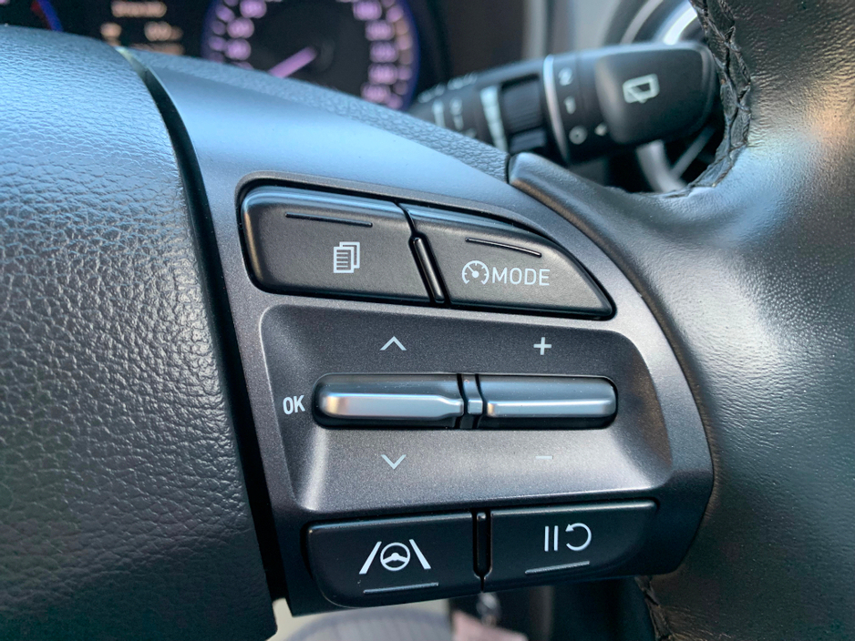 2022 Hyundai Kona - image 22