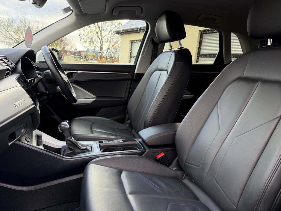 2023 Audi Q3 - image 16