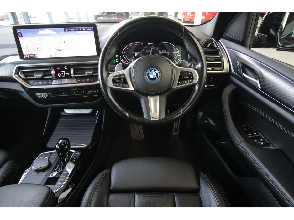 2022 BMW X3 30E M Sport xDrive €46,899