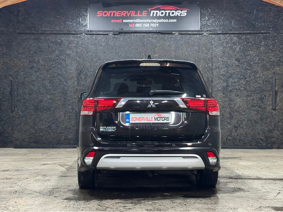 2019 Mitsubishi Outlander Petrol Hybrid €21,999